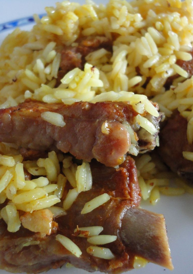 Una foto de Arroz con costilla ibérica adobada