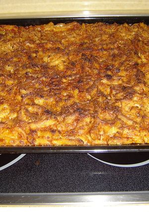 Una foto de MACARRONES AL VINO DULCE