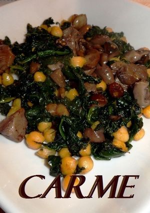 Una foto de Espinacas con garbanzos con pimentón picante