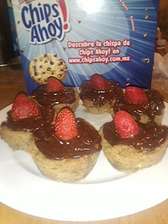 Una foto de Cupcakes de chocolate con ganache de chocolate