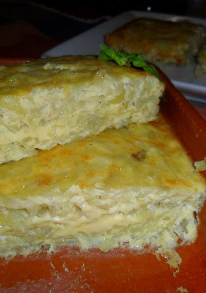 Una foto de Tortilla al horno de patatas ralladas