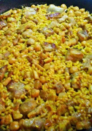 Una foto de Arroz con costilla y panceta