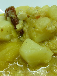 Una foto de Bacalao con patatas y pimiento rojo