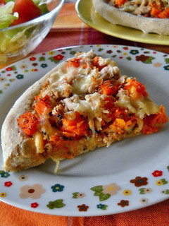 Una foto de Pizza de calabaza y atún