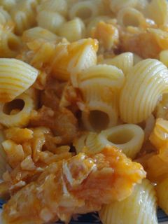 Una foto de Macarrones con bacalao al ajoarriero