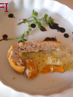 Una foto de Pan de escanda relleno de queso