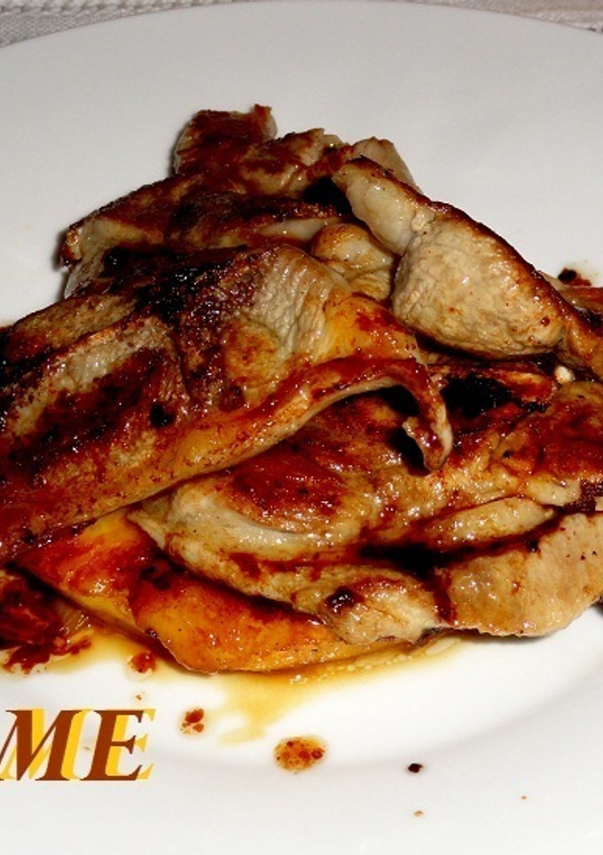 Una foto de Chuletas de cordero con piña al moscatel