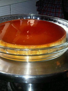 Una foto de Flan de queso crema y vainilla