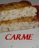 Pastel de pollo con setas y almendras