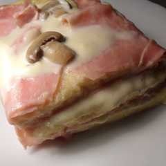 Una foto de Pastel de jamón y queso a microondas