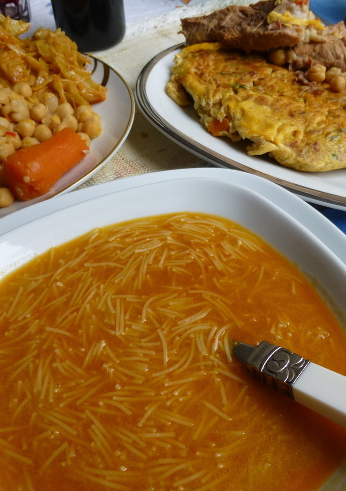 Una foto de Cocido Madrileño con relleno