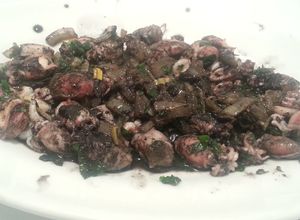 Una foto de Calamarcitos con cebolla
