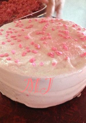 Una foto de Pastel marmolado de fresa