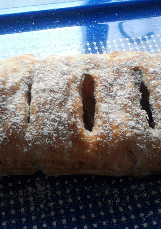 Una foto de Hojaldre de manzana y canela
