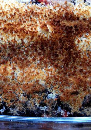 Una foto de Gratinado de morcilla dulce con fresones