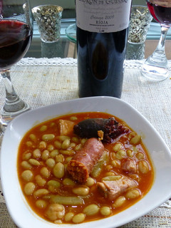 Una foto de Pochas de la ribera