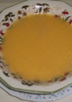 Una foto de Crema de calabaza con queso Havarti Light