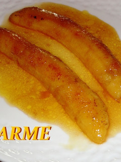 Una foto de Plátanos gratinados al moscatel