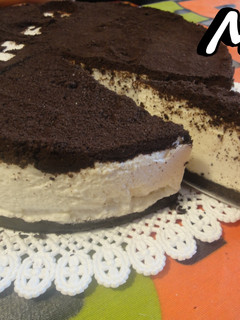 Una foto de Cheesecake de galletas Oreo