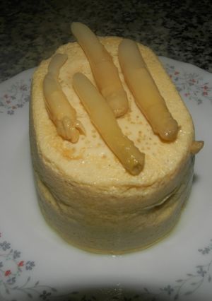 Una foto de Mousse de espárragos con nata