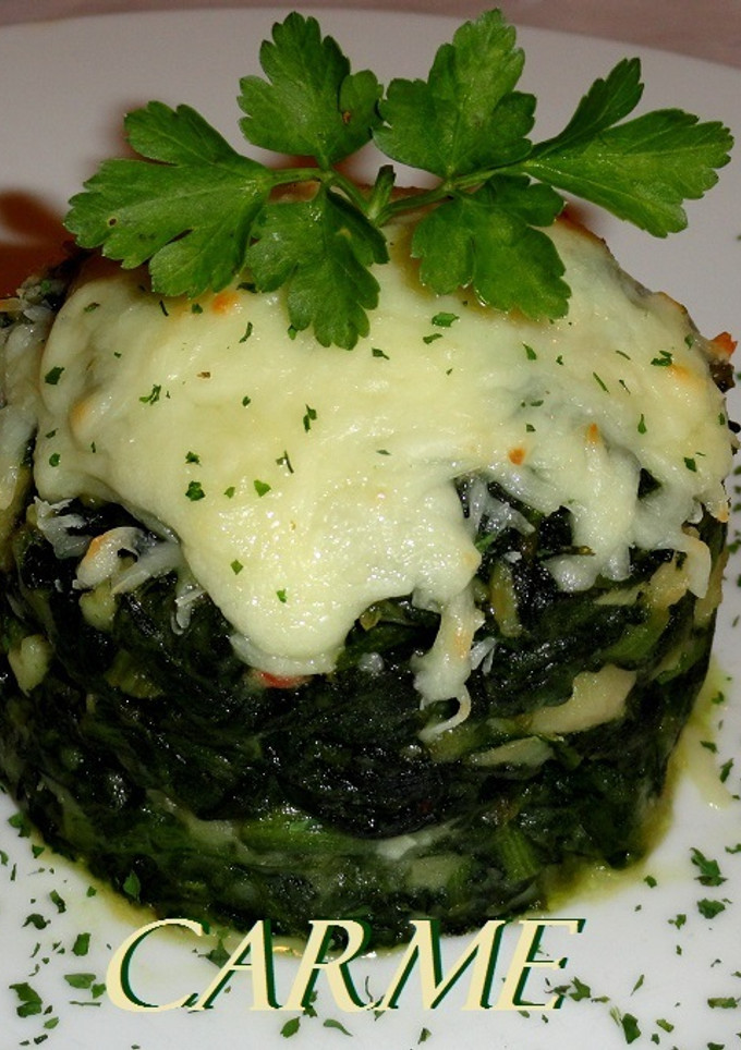 Una foto de Timbal de acelgas con alubias al queso