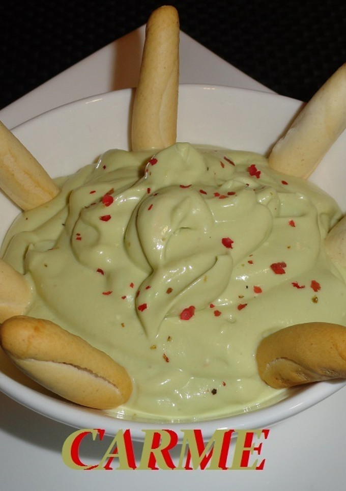Una foto de Dip de quesos y aguacate