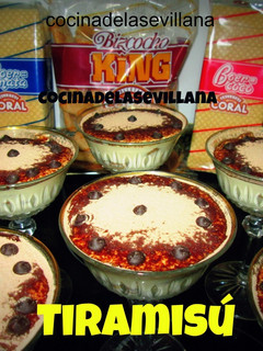 Una foto de Tiramisú casero en copas