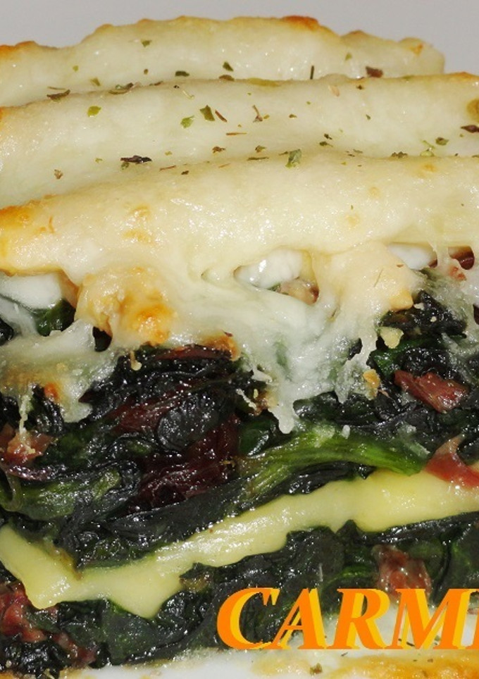 Una foto de Gratinado de espinacas y espárragos al queso