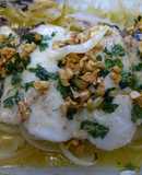 Cogote de merluza con cebolla