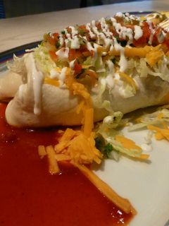 Una foto de Burritos de pollo caseros