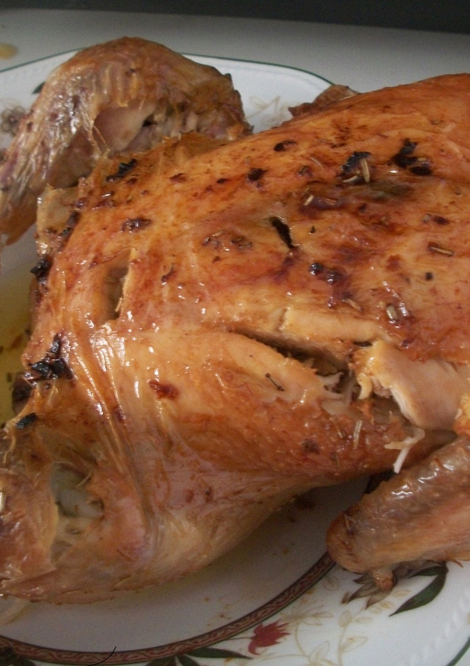 Una foto de Pollo asado con mantequilla