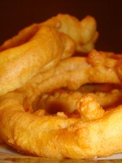 Una foto de Aros de cebolla fritos