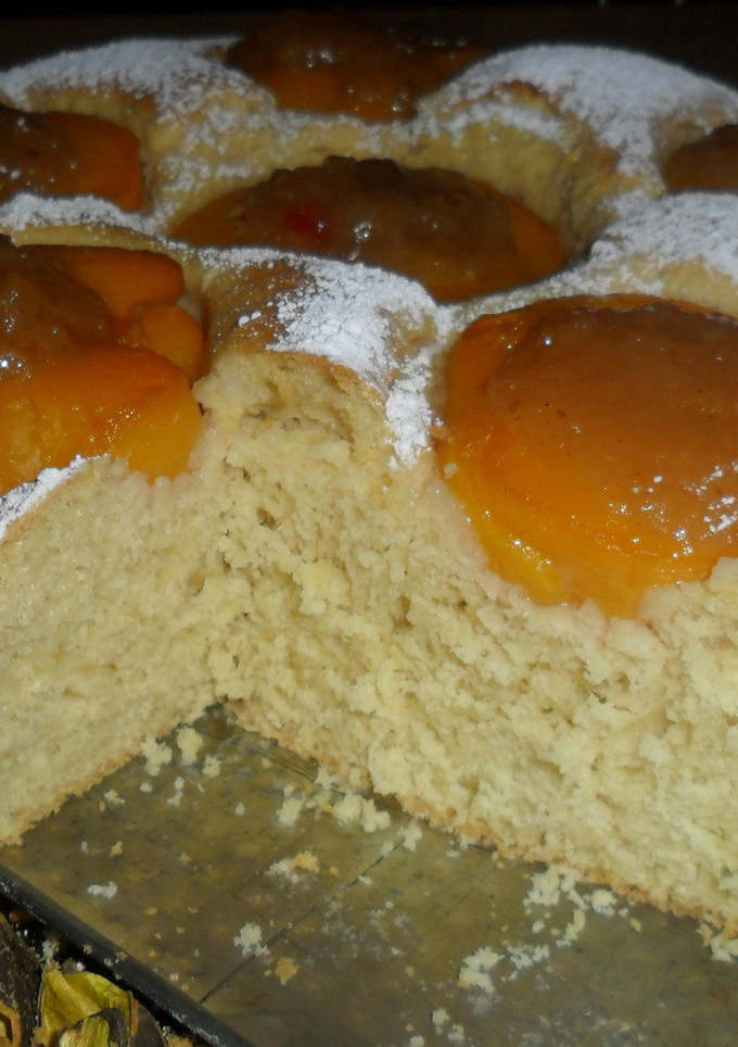 Una foto de Torta con melocotones