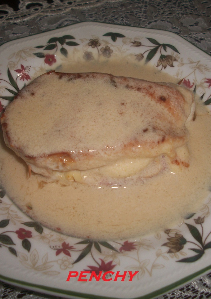Una foto de Pechuga de pollo rellenas al cava