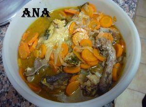 Una foto de Escabeche de gallina casero