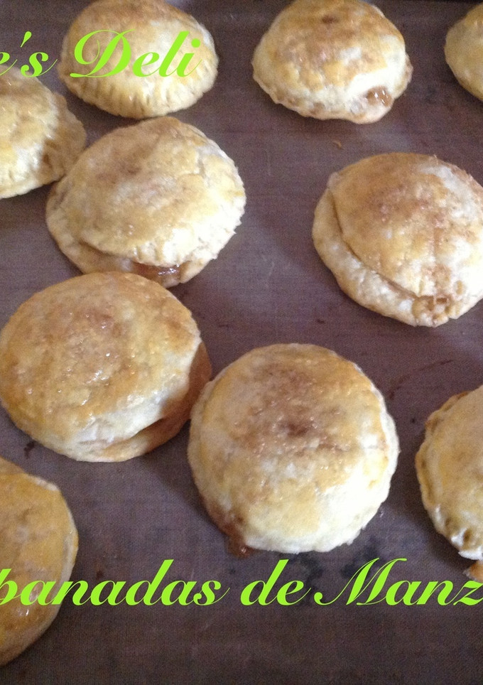 Una foto de Empanadillas de manzana verde