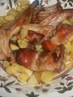 Una foto de Conejo al vino blanco de Rueda