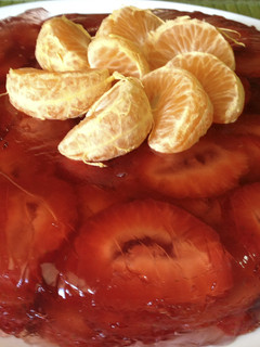 Una foto de Aspic de fresones