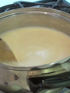 Una foto de Crema pastelera a fuego lento