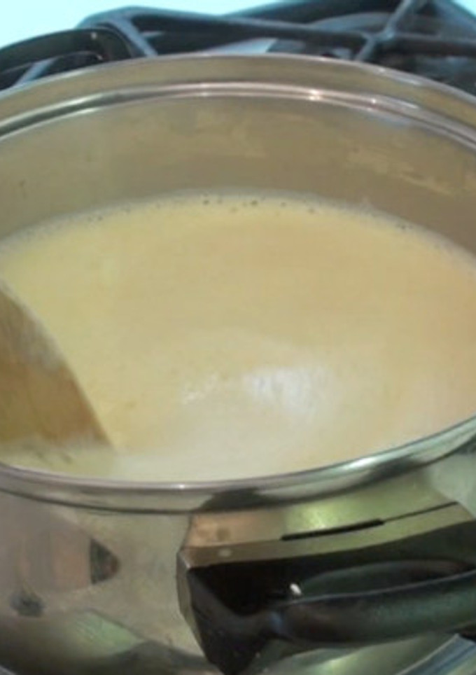 Una foto de Crema pastelera a fuego lento