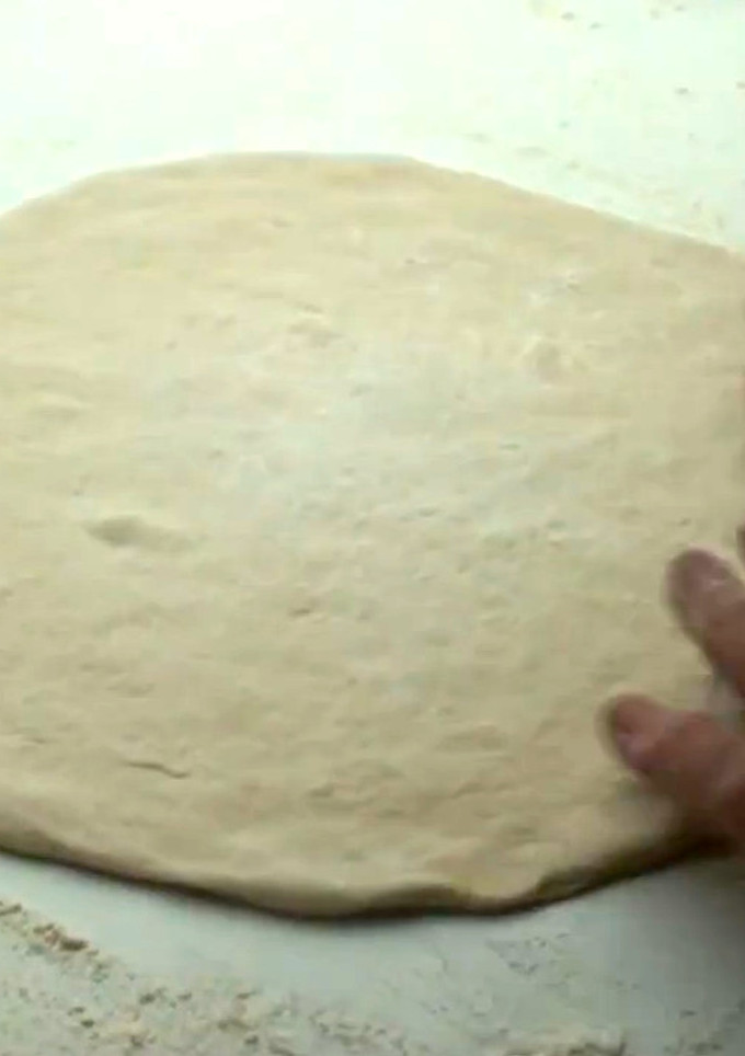 Una foto de Masa para pizza paso a paso