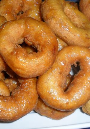 Una foto de Rosquillas de anís con jarabe de miel