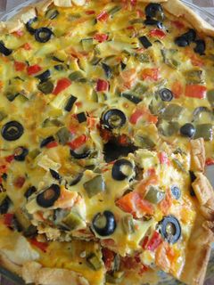Una foto de Tarta de verduras con aceitunas y mozzarella