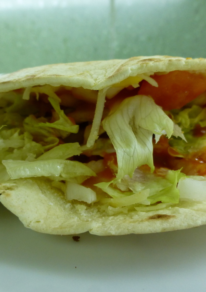 Una foto de Tortitas mexicanas con queso y verduras