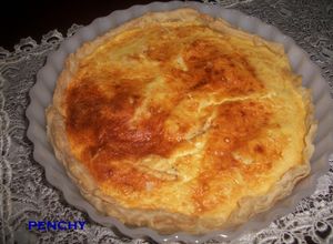 Una foto de Tarta de hojaldre con queso trufado deluxe
