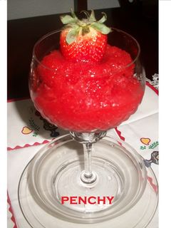 Una foto de Sorbete de fresas y naranjas al cava