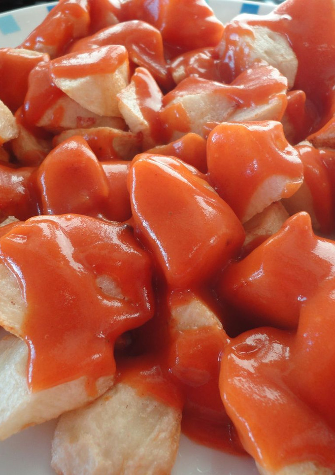 Una foto de Patatas bravas superpicantes