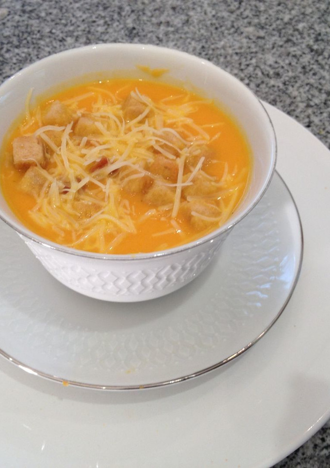 Una foto de Crema de calabaza y zanahorias