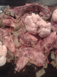 Una foto de Conejo de dieta al horno con verduras
