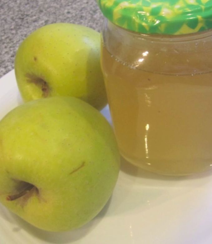 Una foto de Gelatina de manzana para pintar pasteles